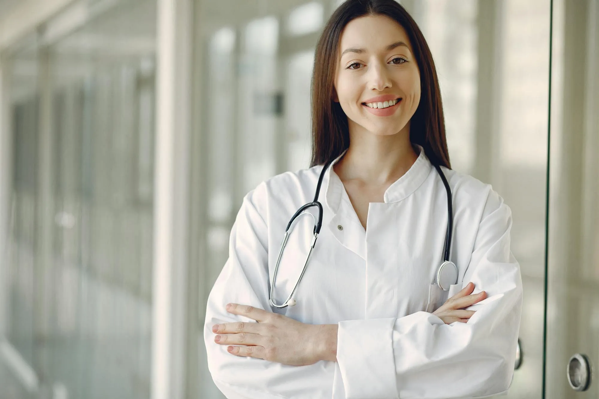 A clinician at Logix Biosciences